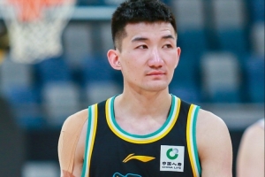 孙铭徽：进攻端打出了我们的特点 G1失利后发现问题&解决问题