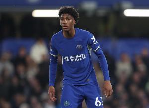 记者：阿奇姆彭将因病缺席联赛杯与林肯城的比赛