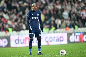 蜜月期过了！土媒：费内巴切甩卖塔利斯卡，500万年薪成球队累赘