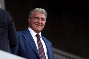 拉波尔塔：国家德比是最高级别的对决，坚信巴萨会尽一切可能赢球