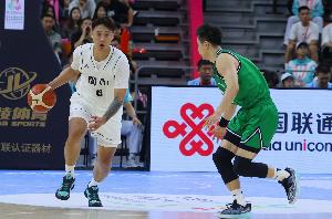 3次犯规是隐患！赵睿上半场2中2得6分1板3助