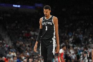 文班：我一直关注勇士队 当他们找到势头时就很难被阻止