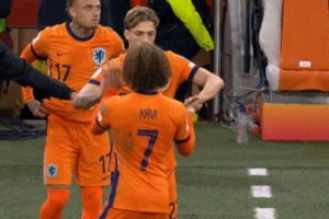 22岁瓦伦特上演荷兰国家队首秀，迪马：意大利失去一名潜在国脚