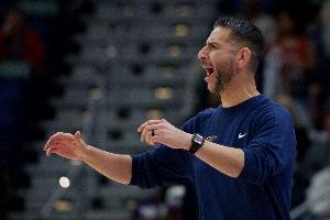 西部垫底！博雷戈：我们不能垂头丧气 必须坚持不懈地拼搏