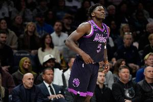 乔丹：包夹是对手给华子的尊重 要在舒服位置接球&传空位&传内线