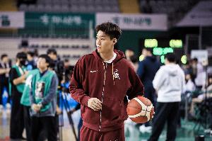 球鞋博主：CBA新赛季“买脚”出现变化 赵睿&郭艾伦不会上脚Nike