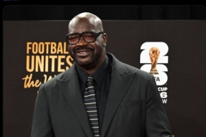 好戏即将开场！奥尼尔抵达世界杯抽签仪式现场