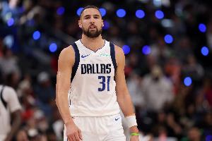 今日独行侠背靠背对阵火箭！克莱、加福德状态降级不会出战