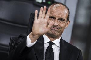 阿莱格里：过去只执教过伊瓜因一名纯中锋 米兰必须重返欧冠