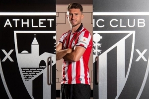 毕巴官方：拉波尔特左腿绳肌肌肉损伤，具体恢复时间尚待确定