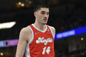 开局就下马威！埃迪前3投全中&半场拿7分7板3助 正负值+17