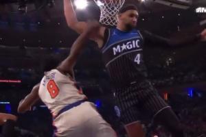 没毛！OG空中拉拽萨格斯！贝恩暴怒恨不得用球砸死OG