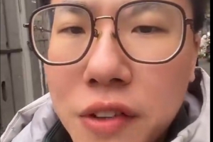 解说：快船最后哥几个在干嘛啊？想了很多输球方式没话说了