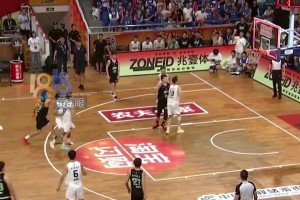 在普陀三分追平绍兴后，最后2秒绍兴三分绝杀普陀！