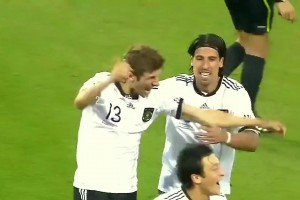 永远的小将！穆勒：谁还没个世界杯金靴啊！