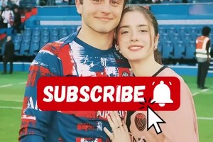 怎么舍得❓️内维斯竟将漂亮女友按倒在地